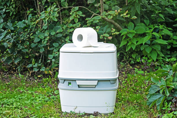 Best Portable toilet rental cost  in South Haven, MI